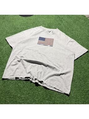 Vintage 2000 Stars & Stripes USA Flag Graphic T Shirt XL Gray Y2K 4th of July